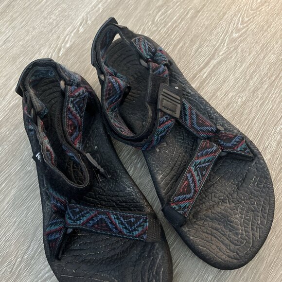 Teva TERRADACTYL Unisex Black Blue Sport Sandals Aztec Print Men's 6 Womens 8 - Picture 1 of 8